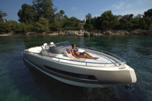 Invictus 280GT for sale