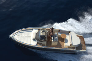 Invictus 280GT for sale