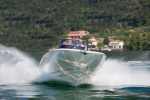 INVICTUS 280 SX for sale