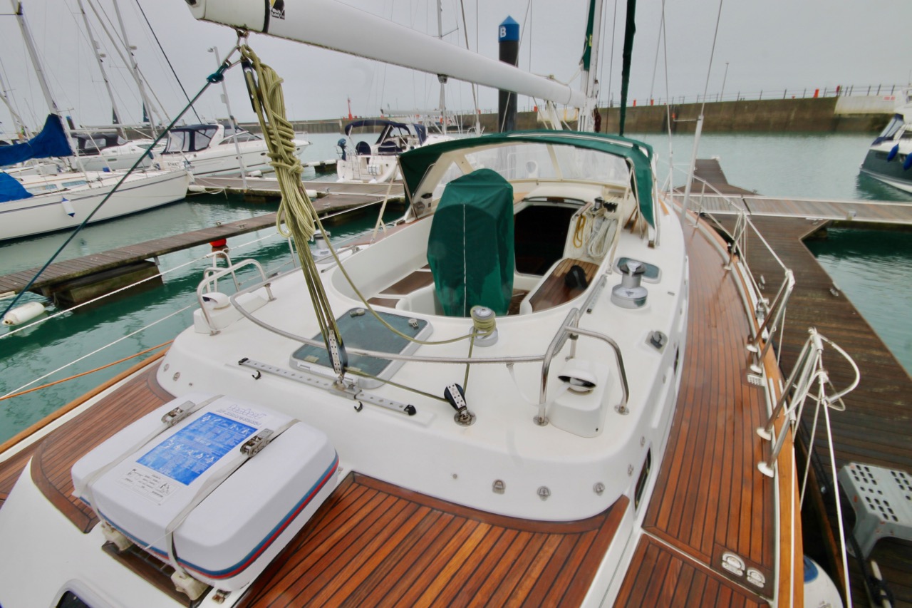 beneteau 44 cc sailboatdata