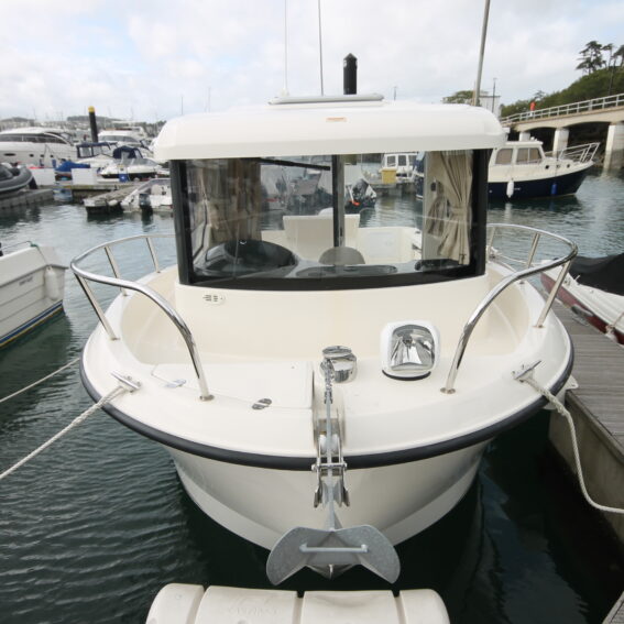 Quicksilver 605 PilotHouse for Sale in Devon - Bow