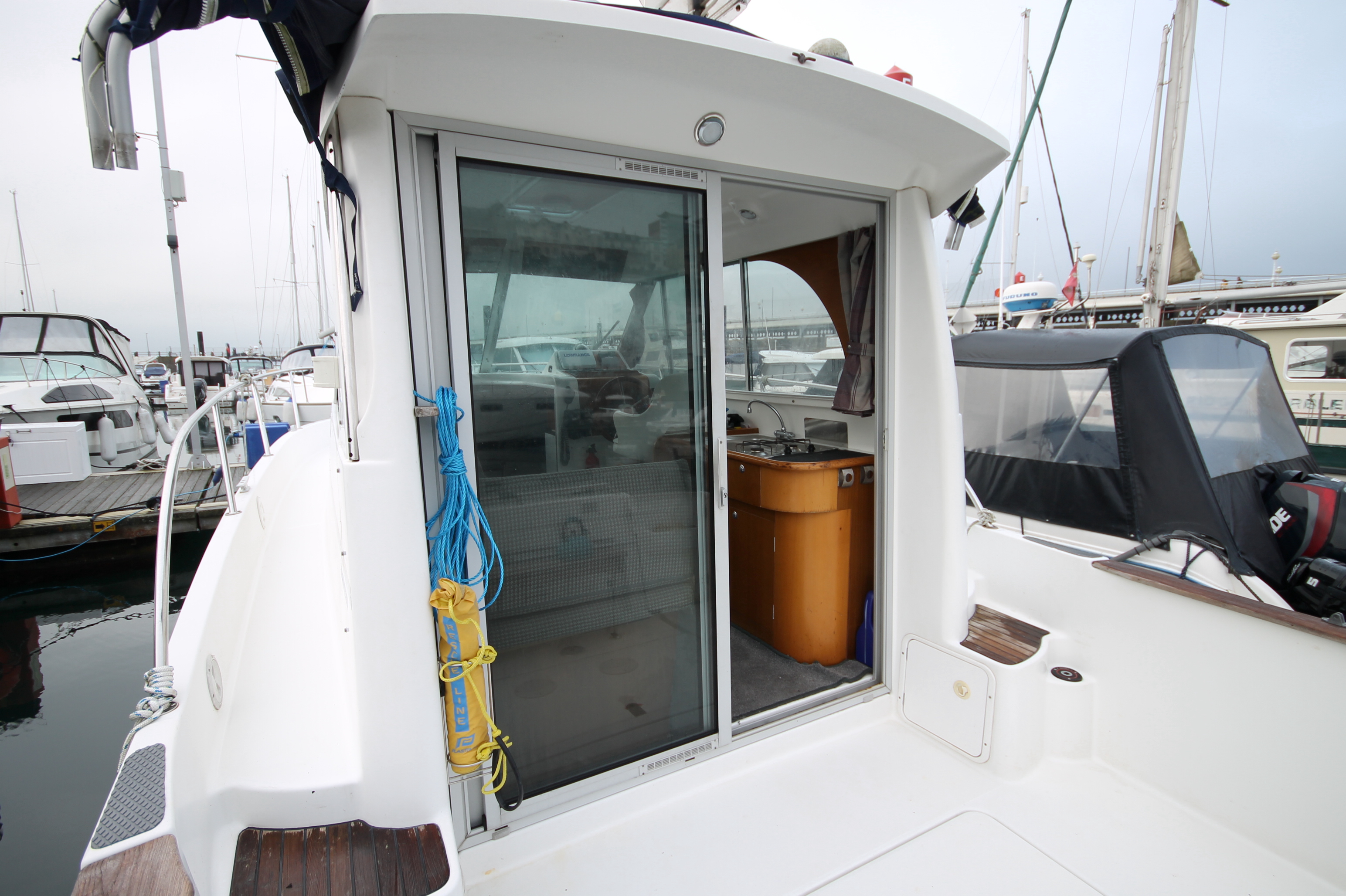 Beneteau Antares 760 - One Marine