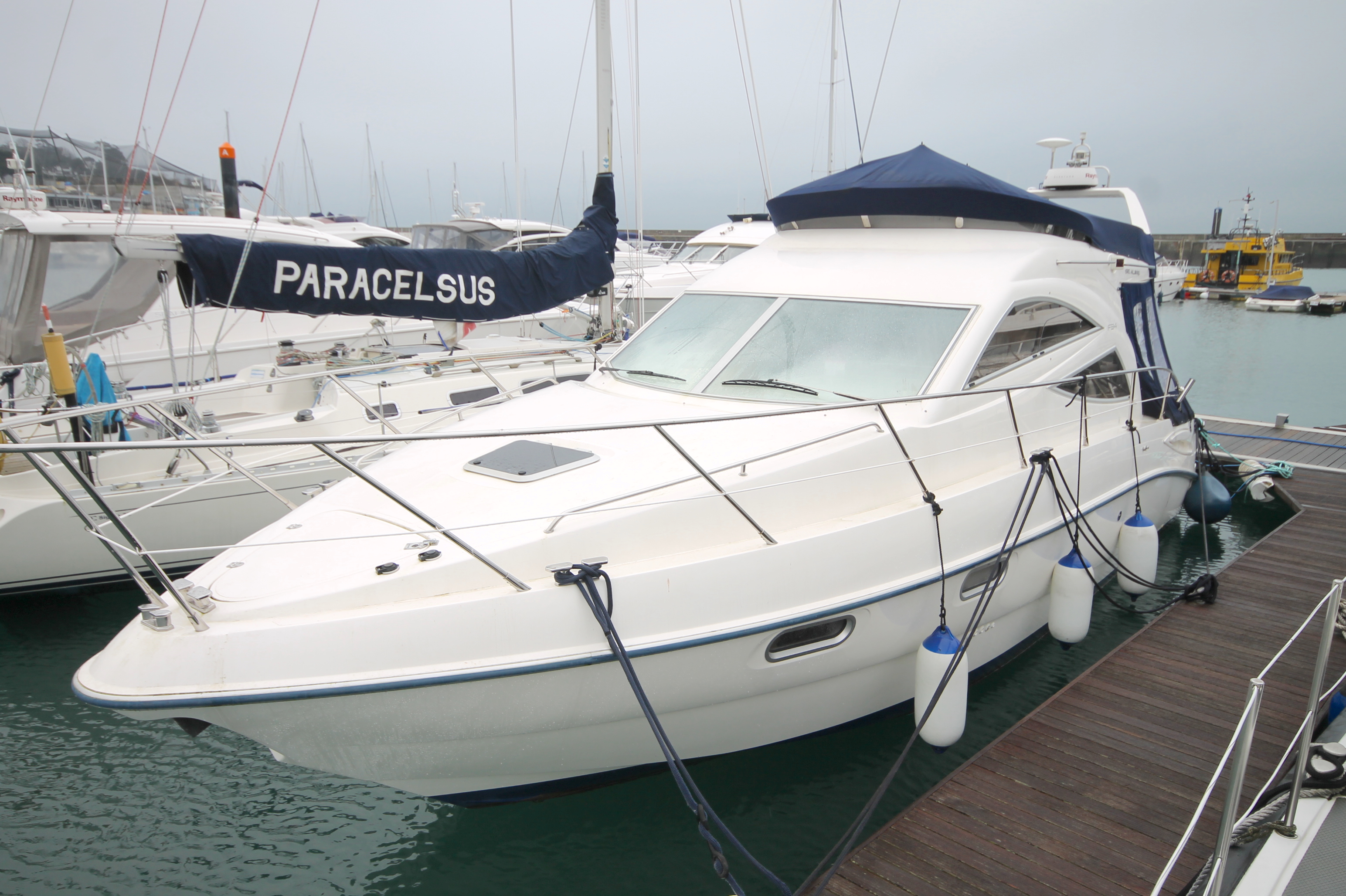 Sunseeker 94 Yacht