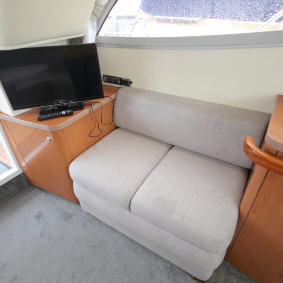 Sealine F34 for Sale Saloon