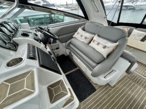Crownline 340CR For Sale in Devon, UK