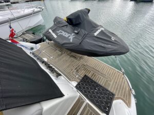 Crownline 340CR For Sale in Devon, UK