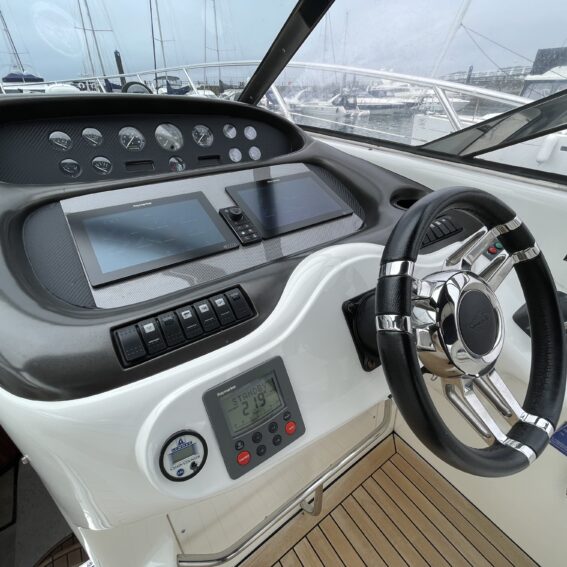 Sunseeker Camargue 44 For Sale in Torquay, Devon, UK