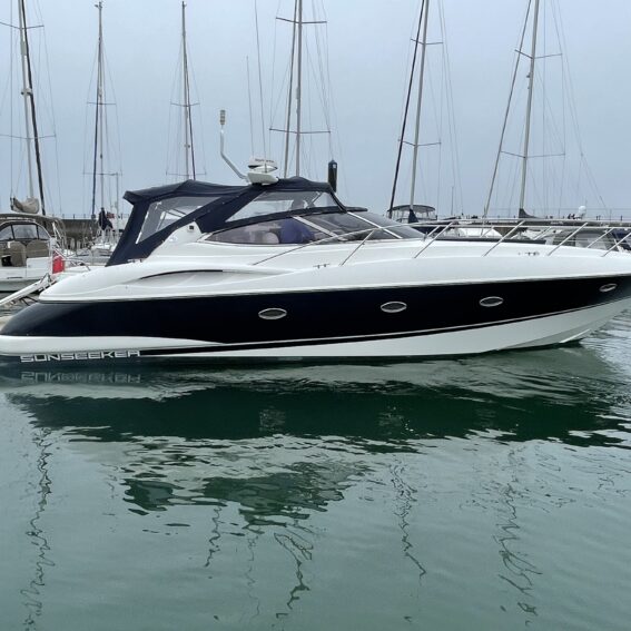 Sunseeker Camargue 44 For Sale in Torquay, Devon, UK