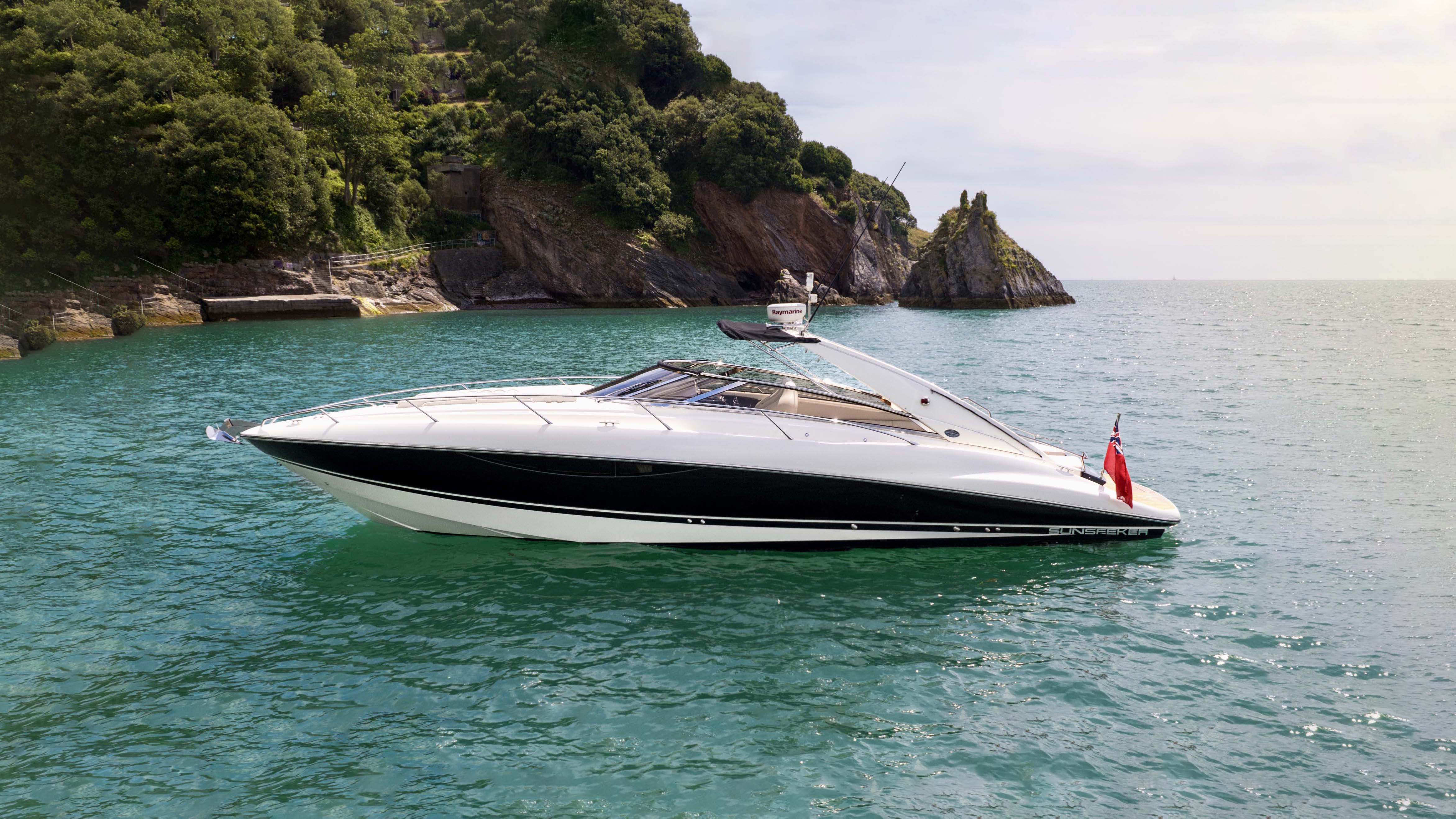 Sunseeker Superhawk 43