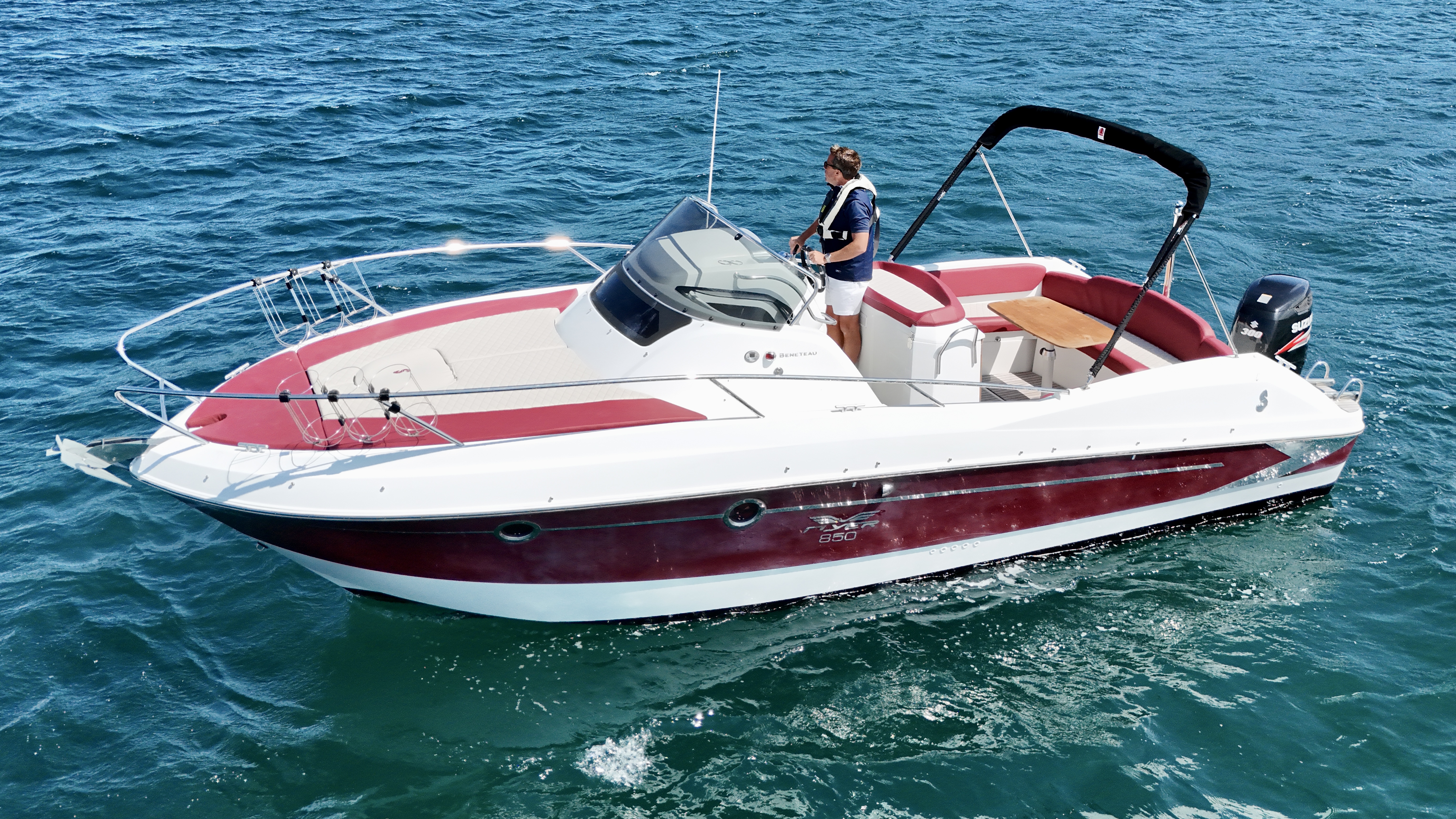Beneteau Flyer 850 Sundeck
