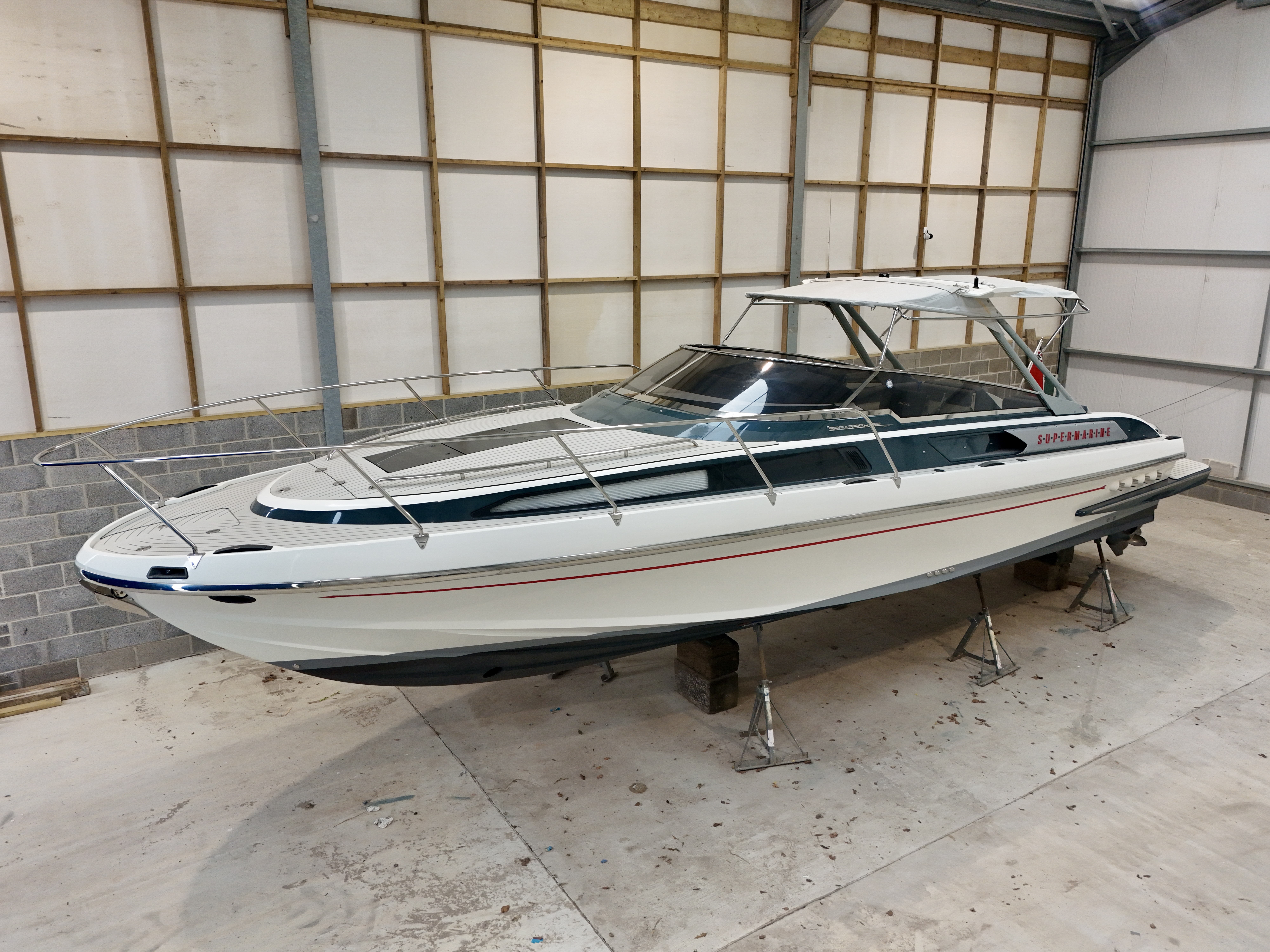 Supermarine Spearfish 32