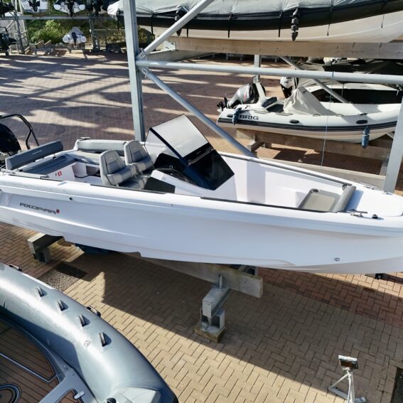 2022 Axopar 22 Spyder - Photo 1