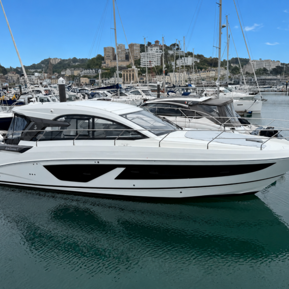2025 Beneteau Gran Turismo 41 - Photo 1